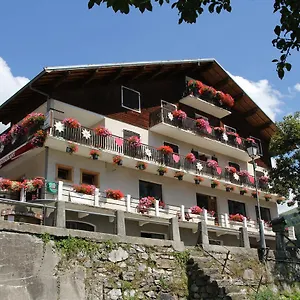 https://relais-du-charvin.hotels-rhonealpes.com