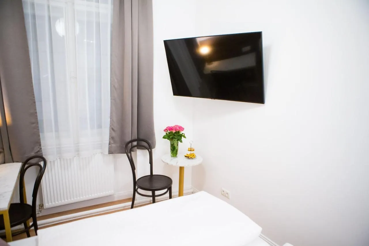Pension Central I Self Check In Vienne Autriche